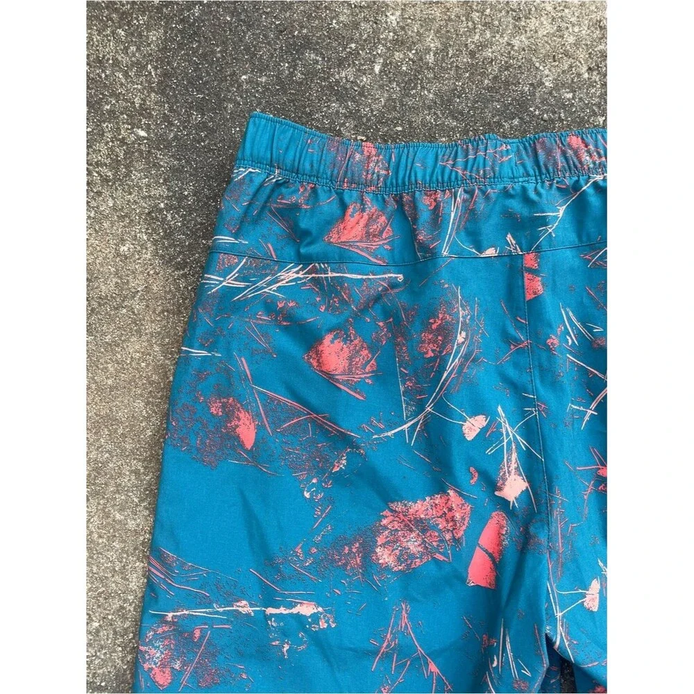 The North Face Men Wander Short Mens Coral Valley Print Standard Fit Size Medium